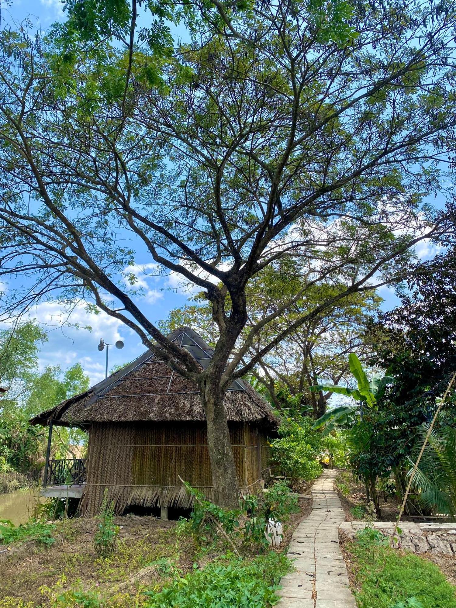 Hometravel Mekong Can Tho Exterior photo