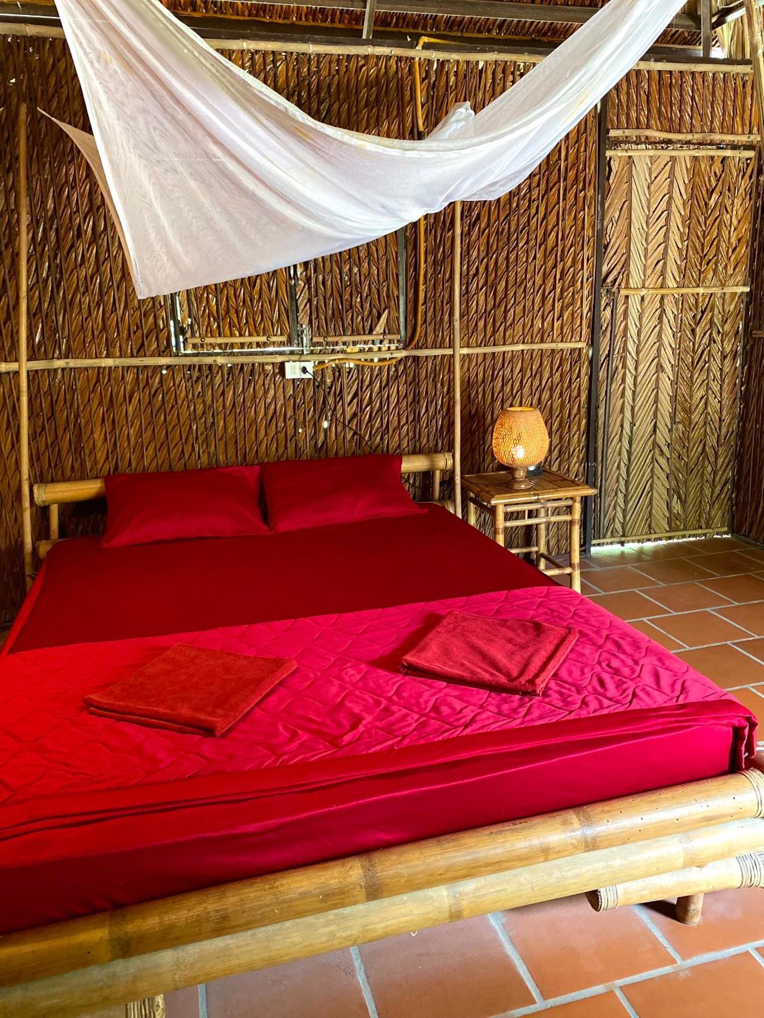 Hometravel Mekong Can Tho Exterior photo
