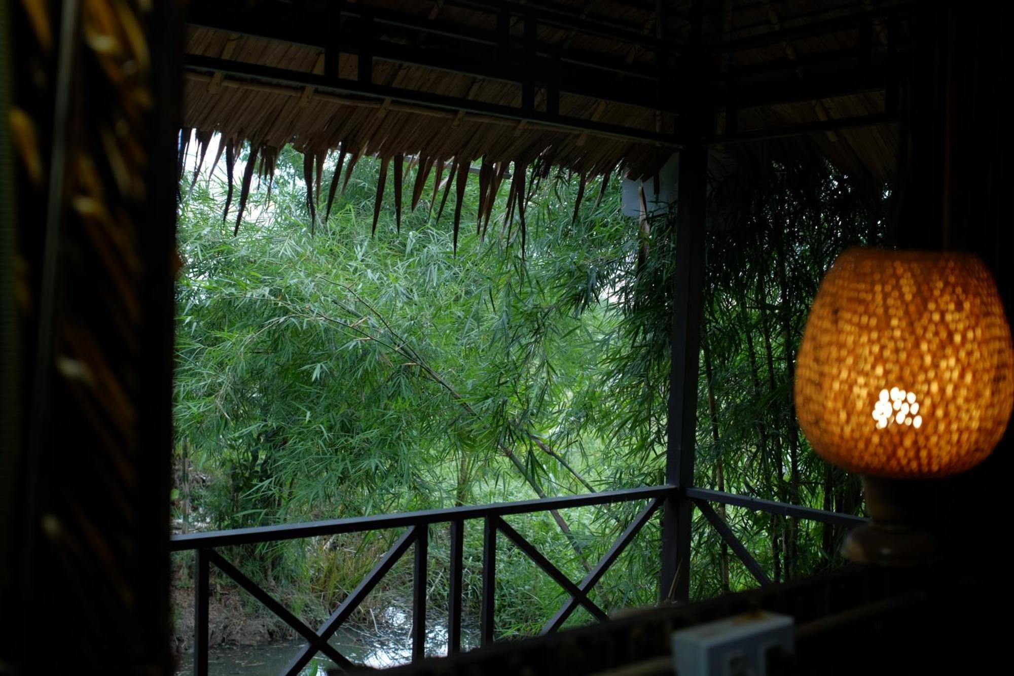 Hometravel Mekong Can Tho Exterior photo